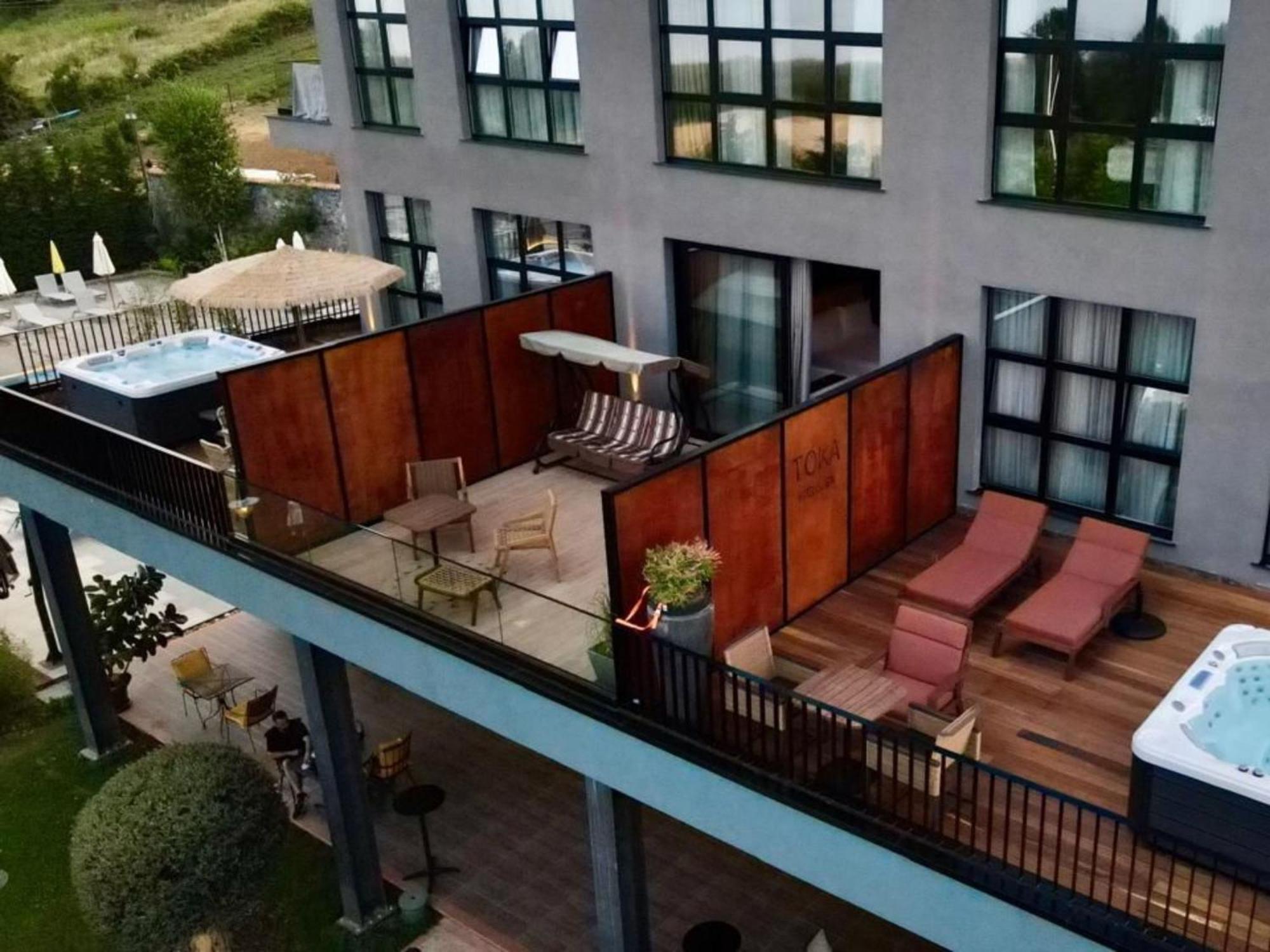 Toka Hotel Restaurant Udenisht Экстерьер фото