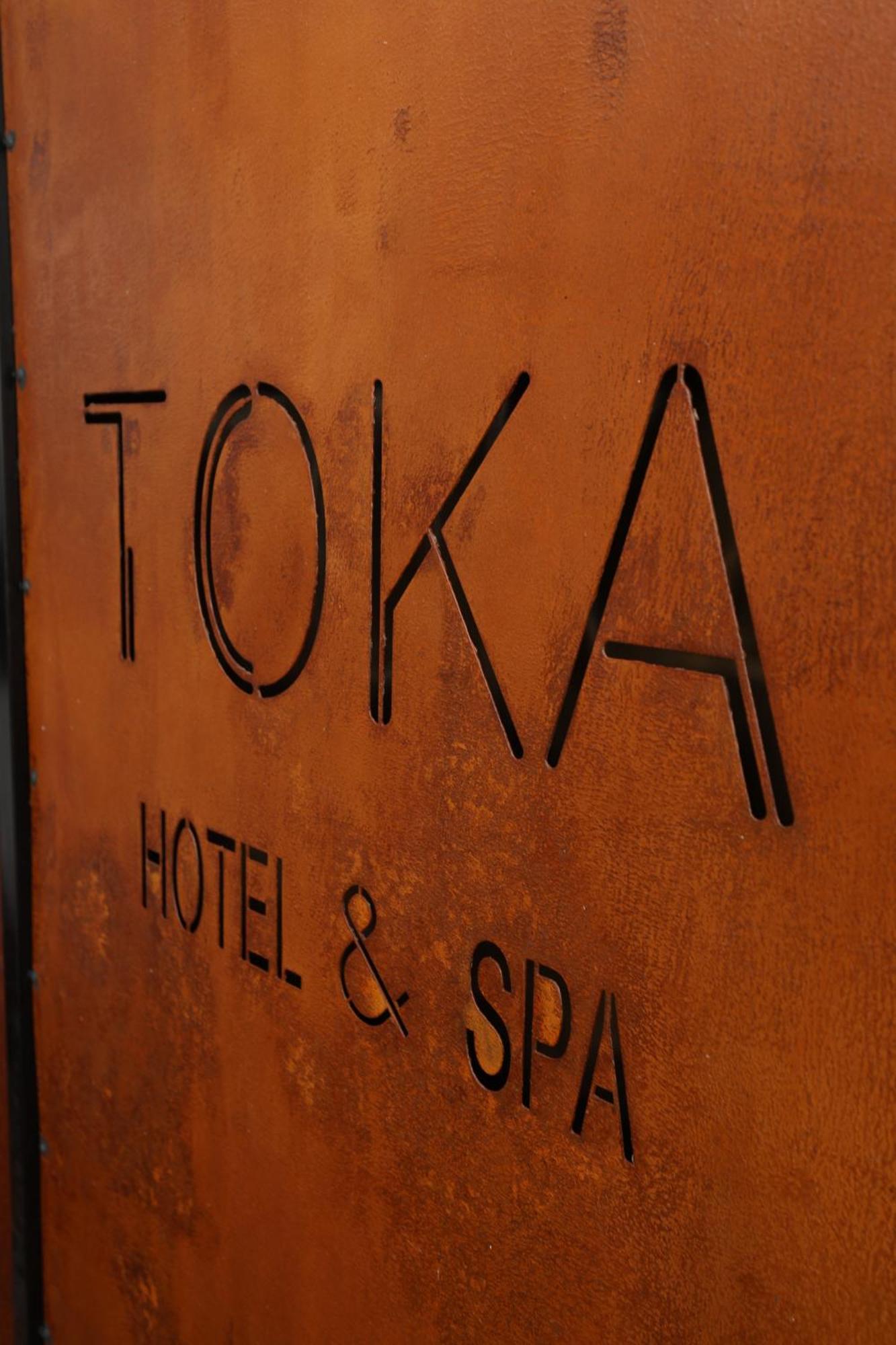 Toka Hotel Restaurant Udenisht Экстерьер фото