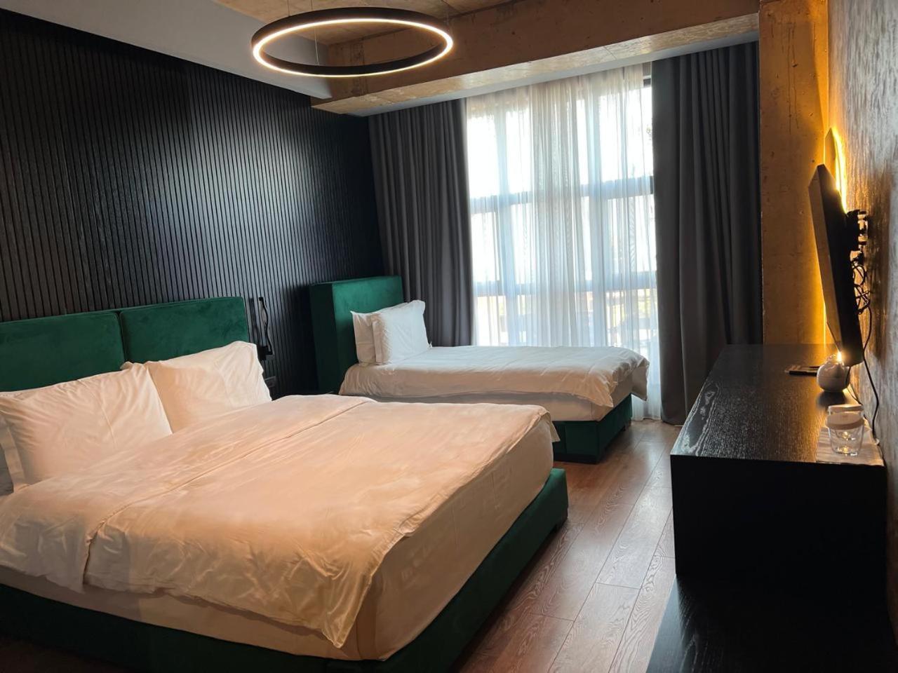 Toka Hotel Restaurant Udenisht Экстерьер фото