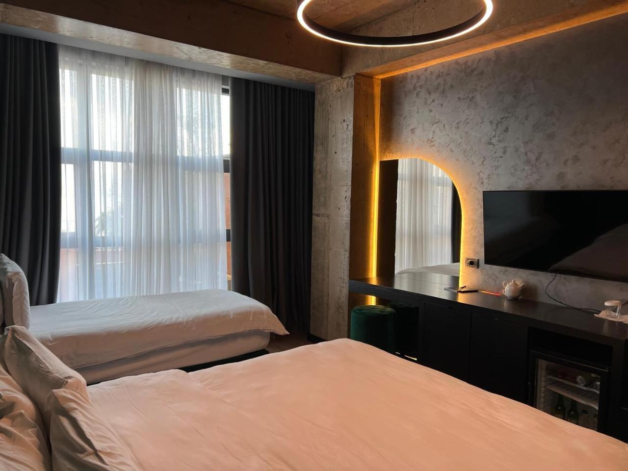 Toka Hotel Restaurant Udenisht Экстерьер фото